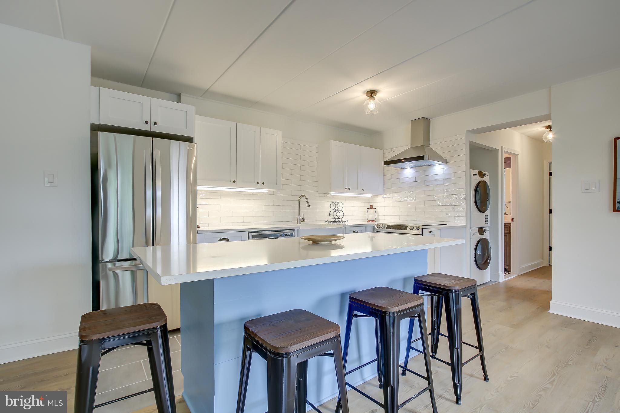 EDSALL TERRACE - Residential