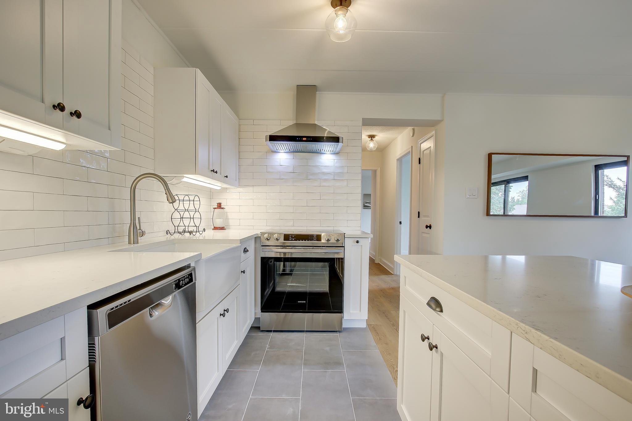 EDSALL TERRACE - Residential