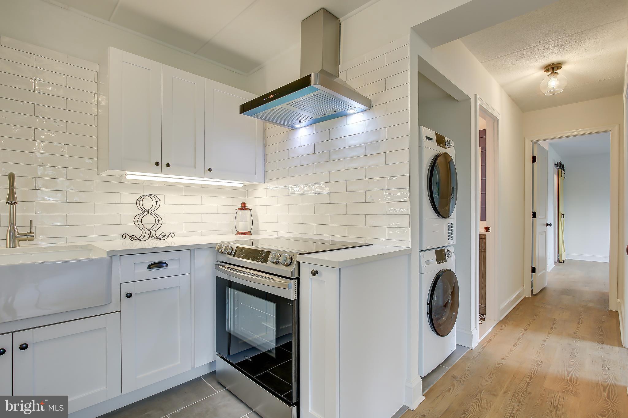 EDSALL TERRACE - Residential