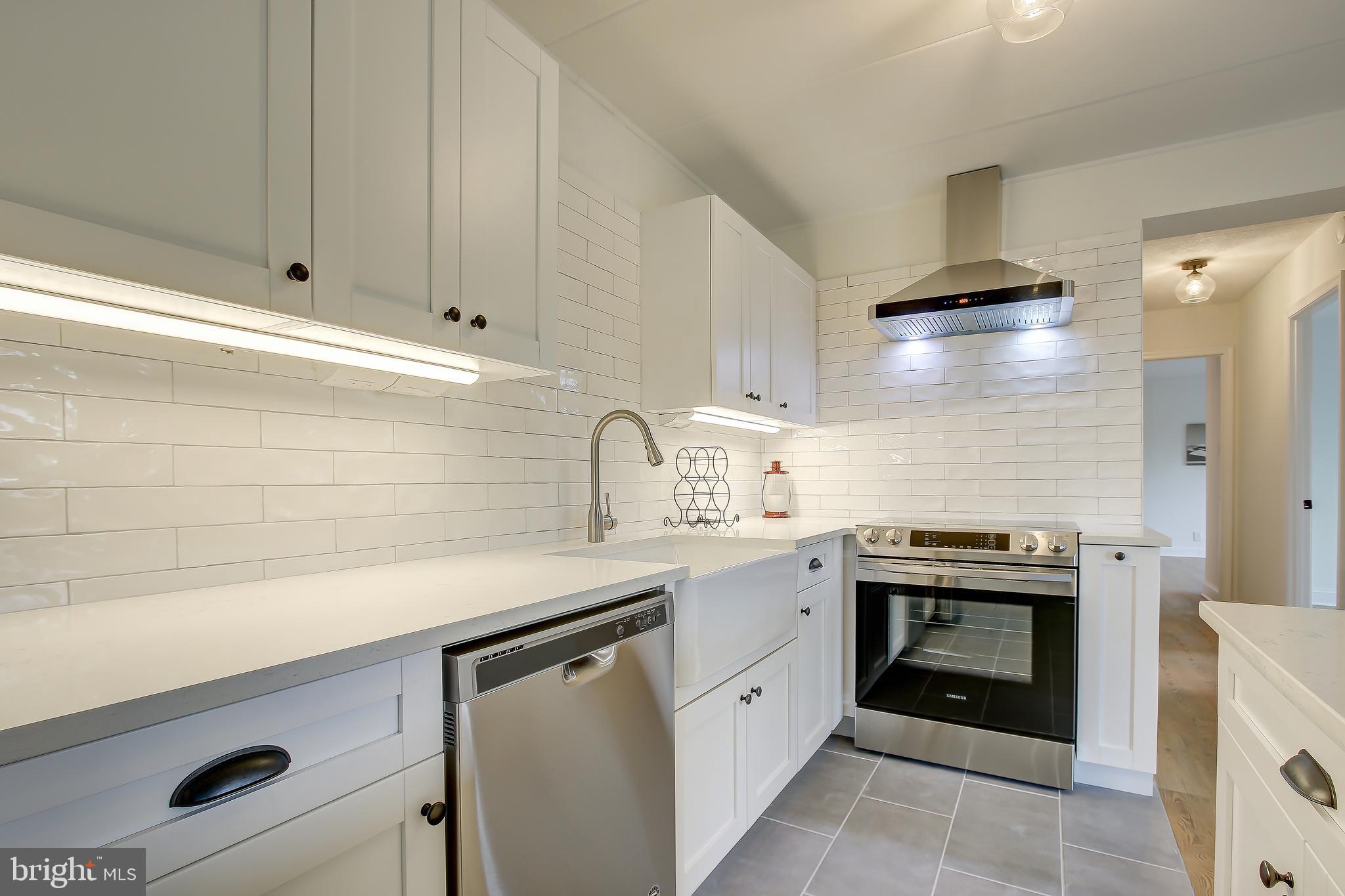 EDSALL TERRACE - Residential