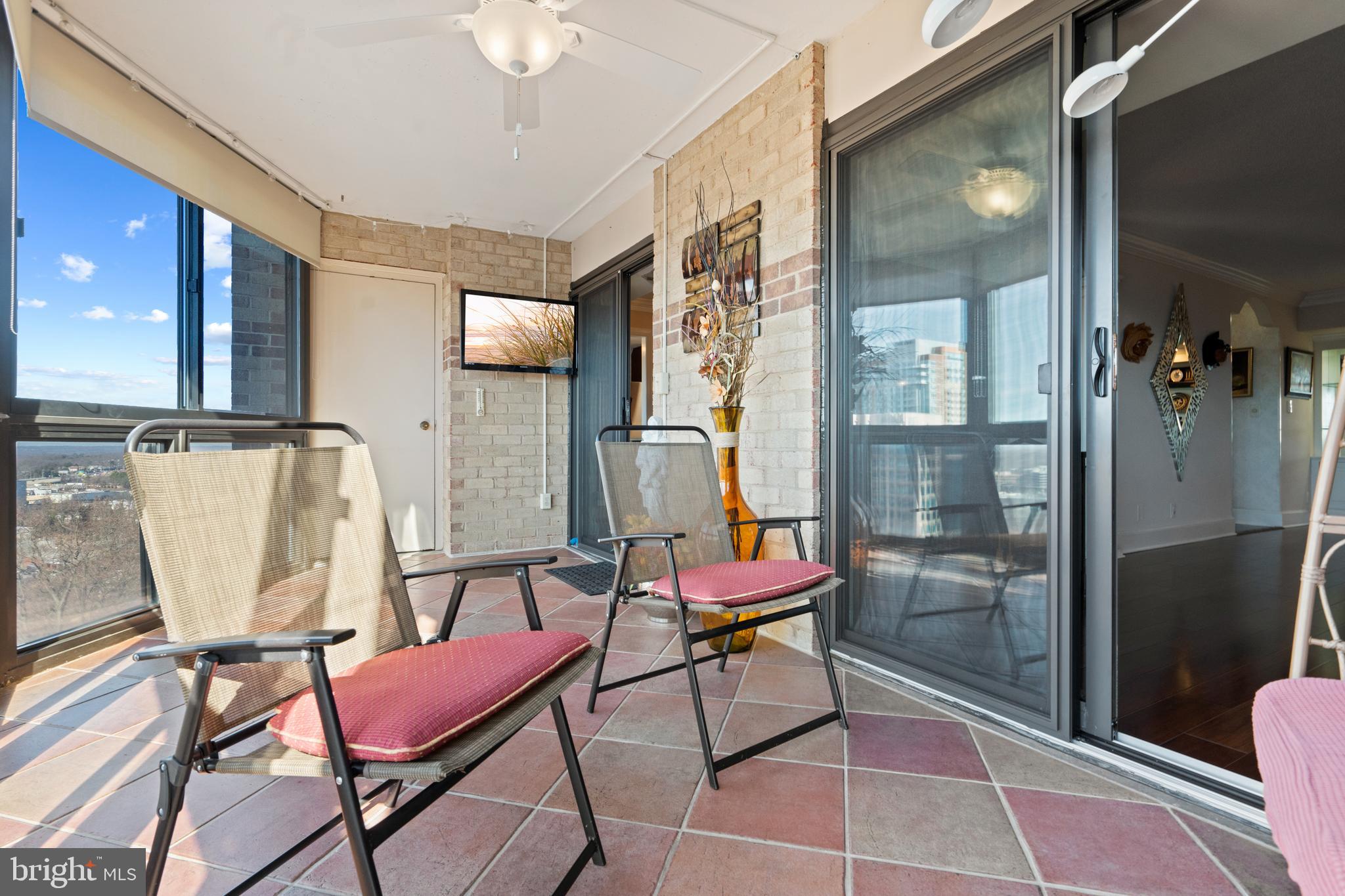 ROTONDA - Residential