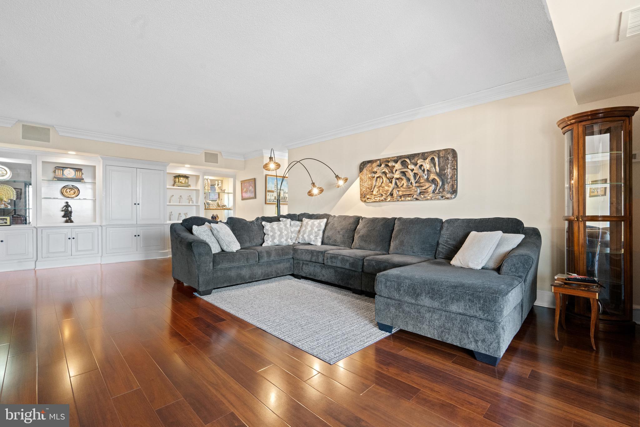 ROTONDA - Residential