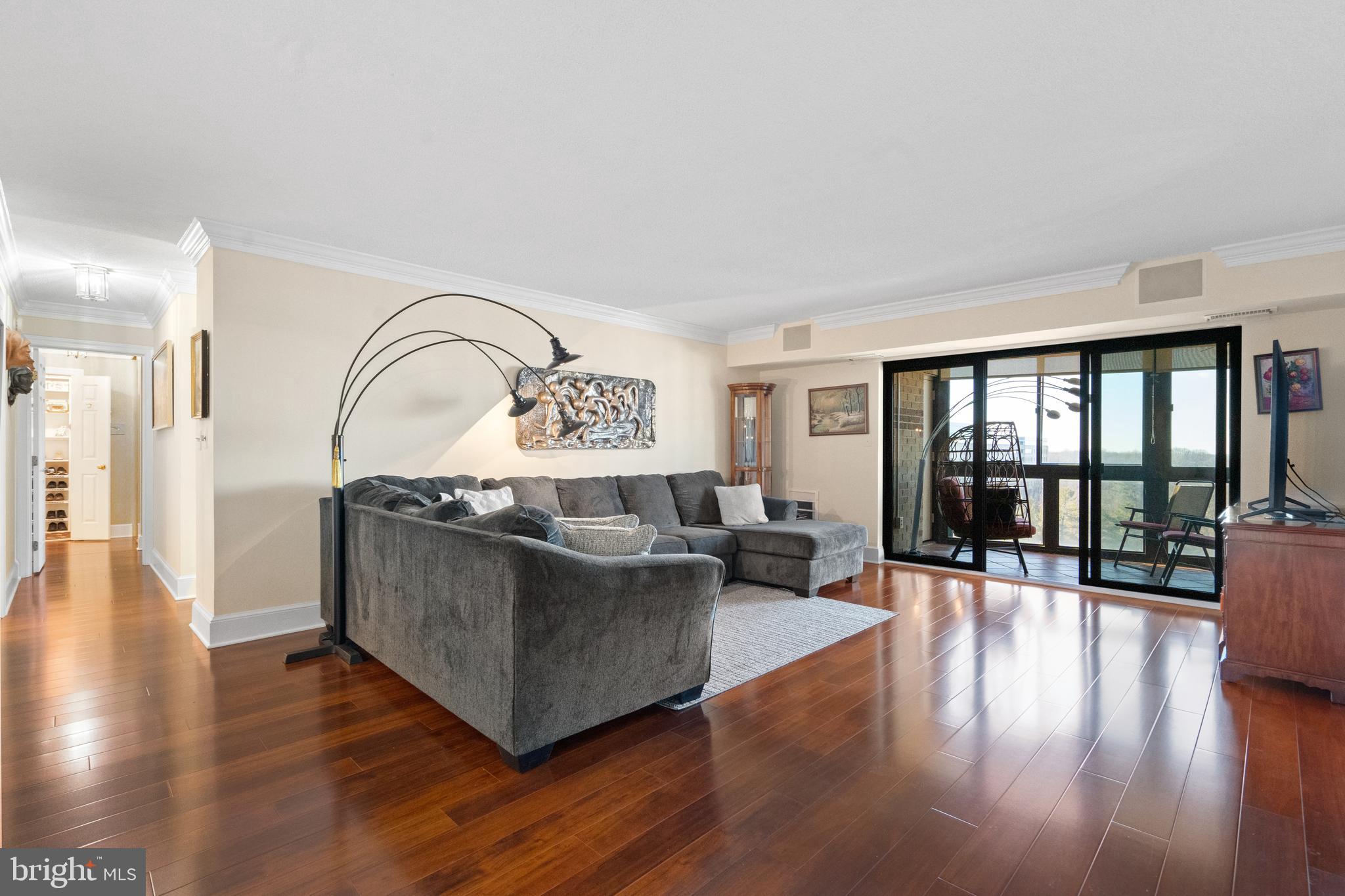 ROTONDA - Residential