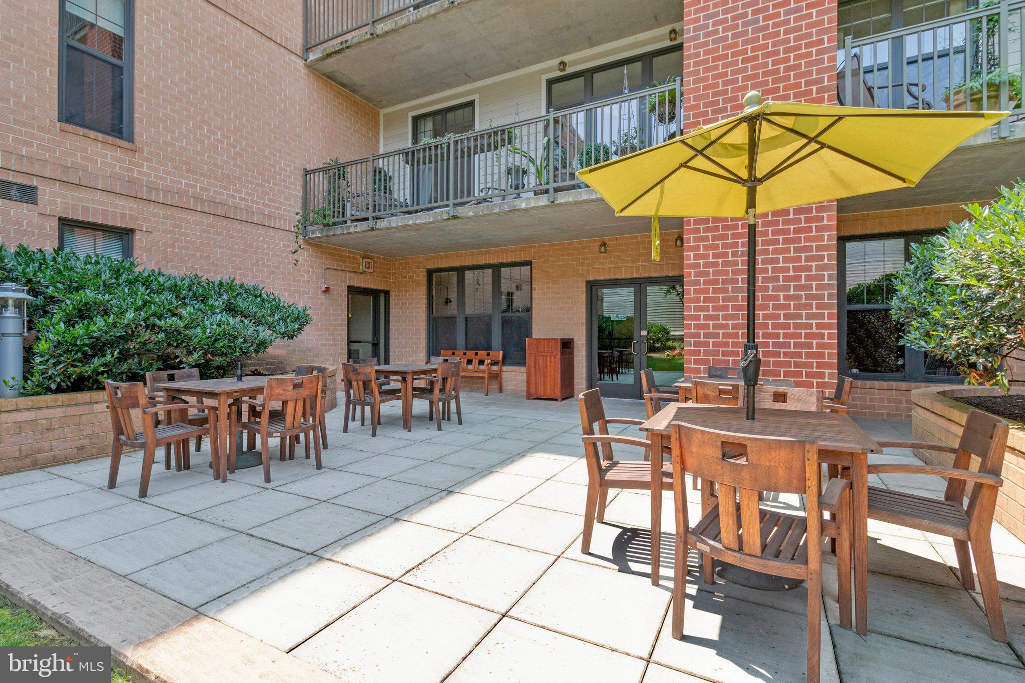 SPECTRUM CONDO - Residential Lease