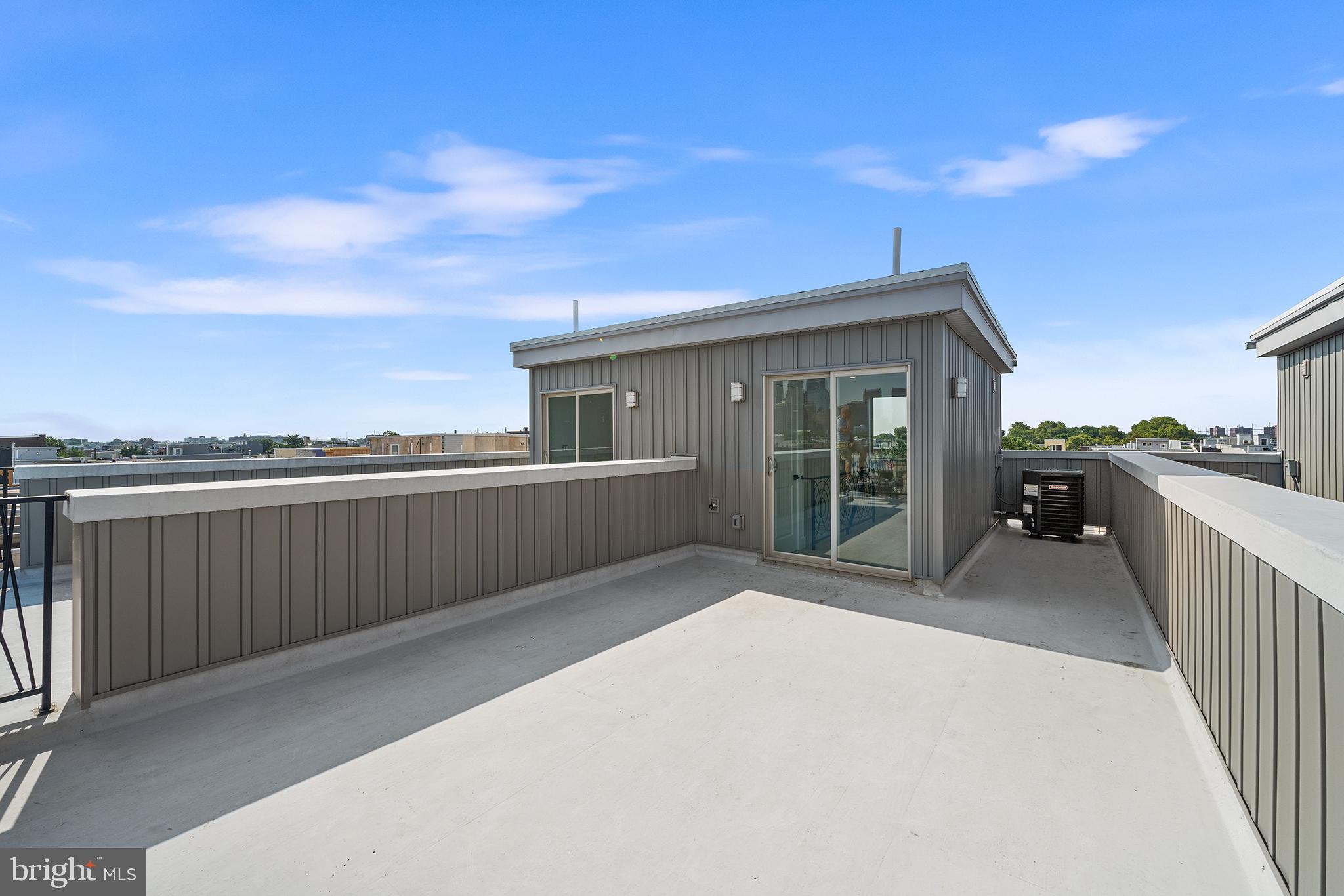 POINT BREEZE - Residential