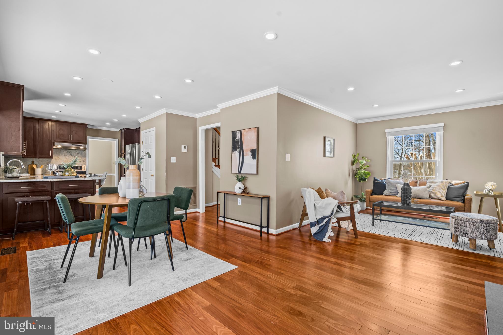 NEWINGTON FOREST - Residential