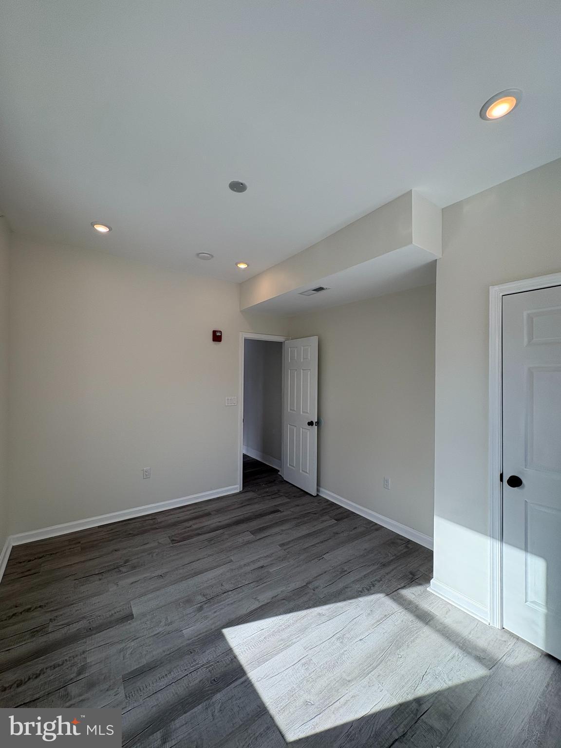 NICETOWN-TIOGA - Residential Lease