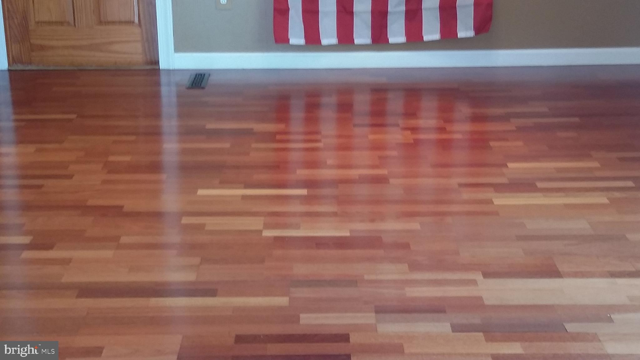 CHARLESTOWN MANOR - Residential