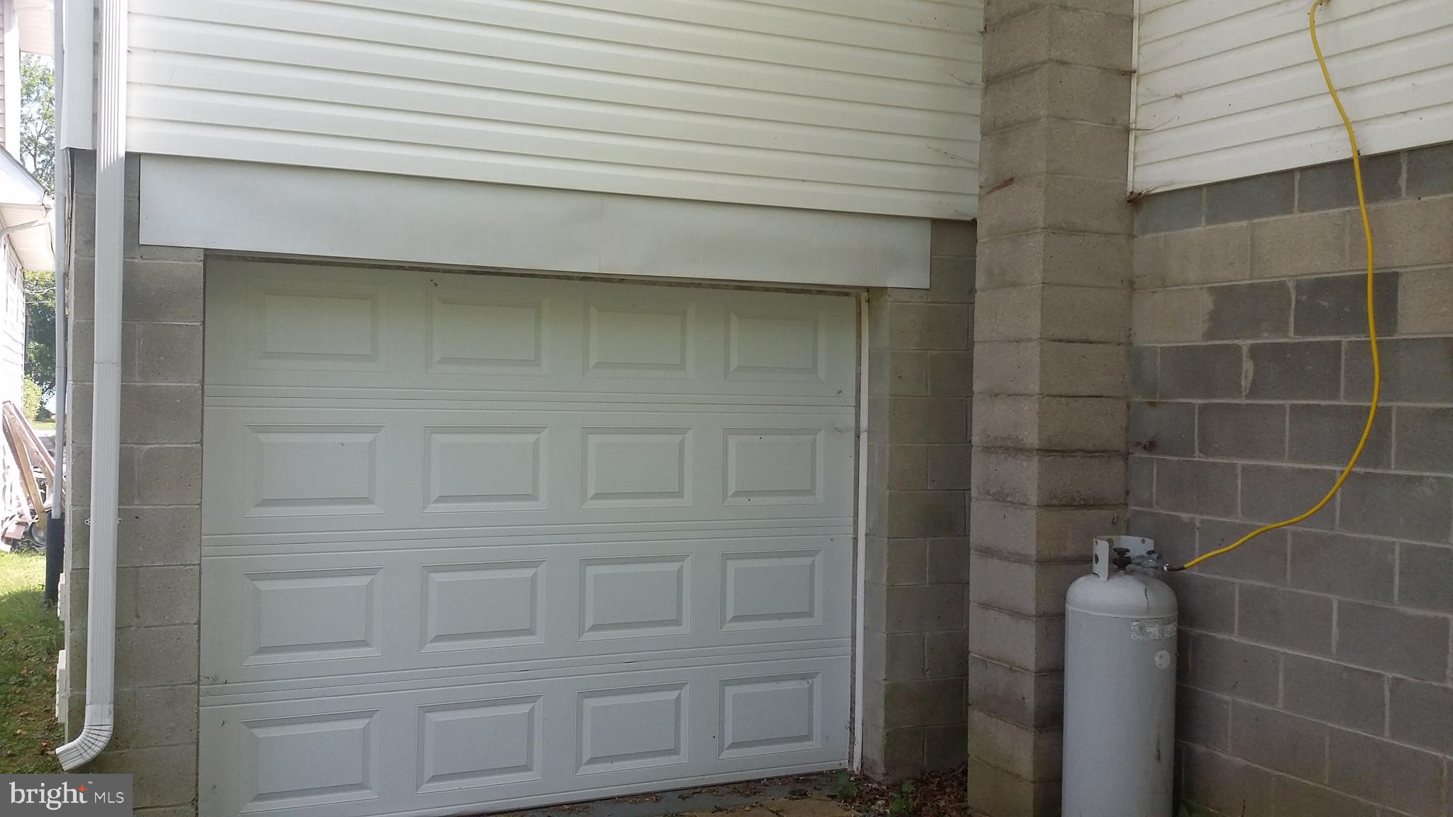 CHARLESTOWN MANOR - Residential