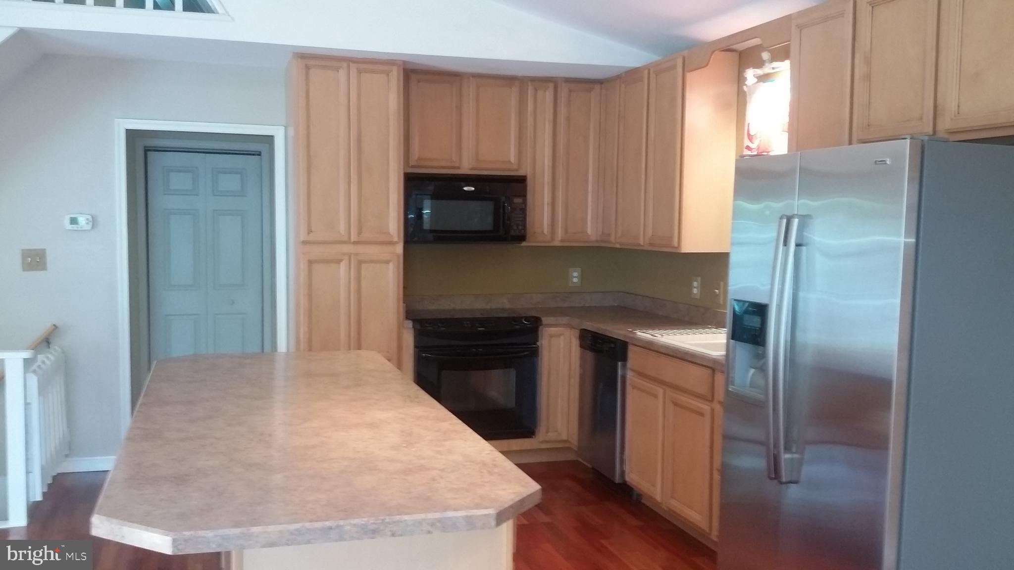 CHARLESTOWN MANOR - Residential