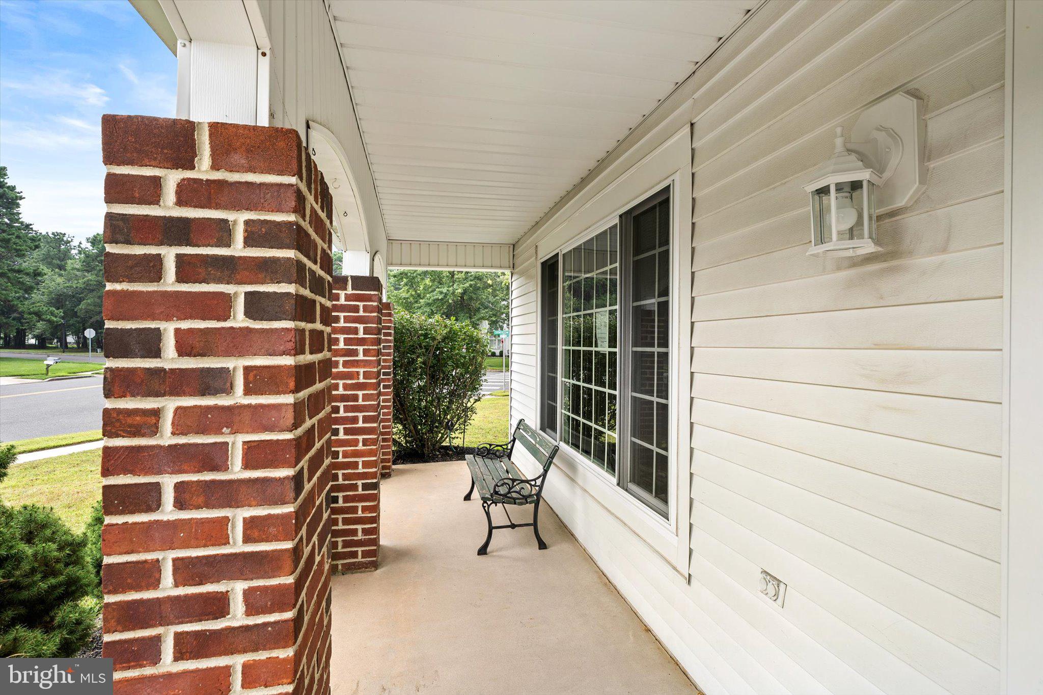 66 WESTMINSTER DRIVE S