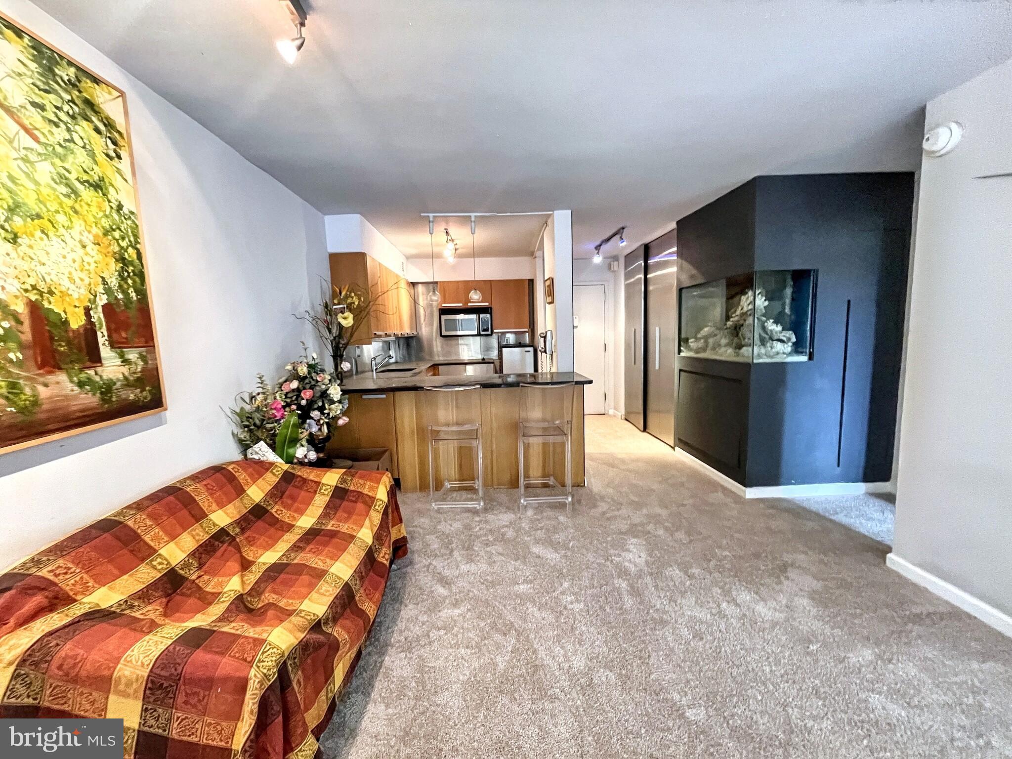 RITTENHOUSE SQUARE - Residential Lease