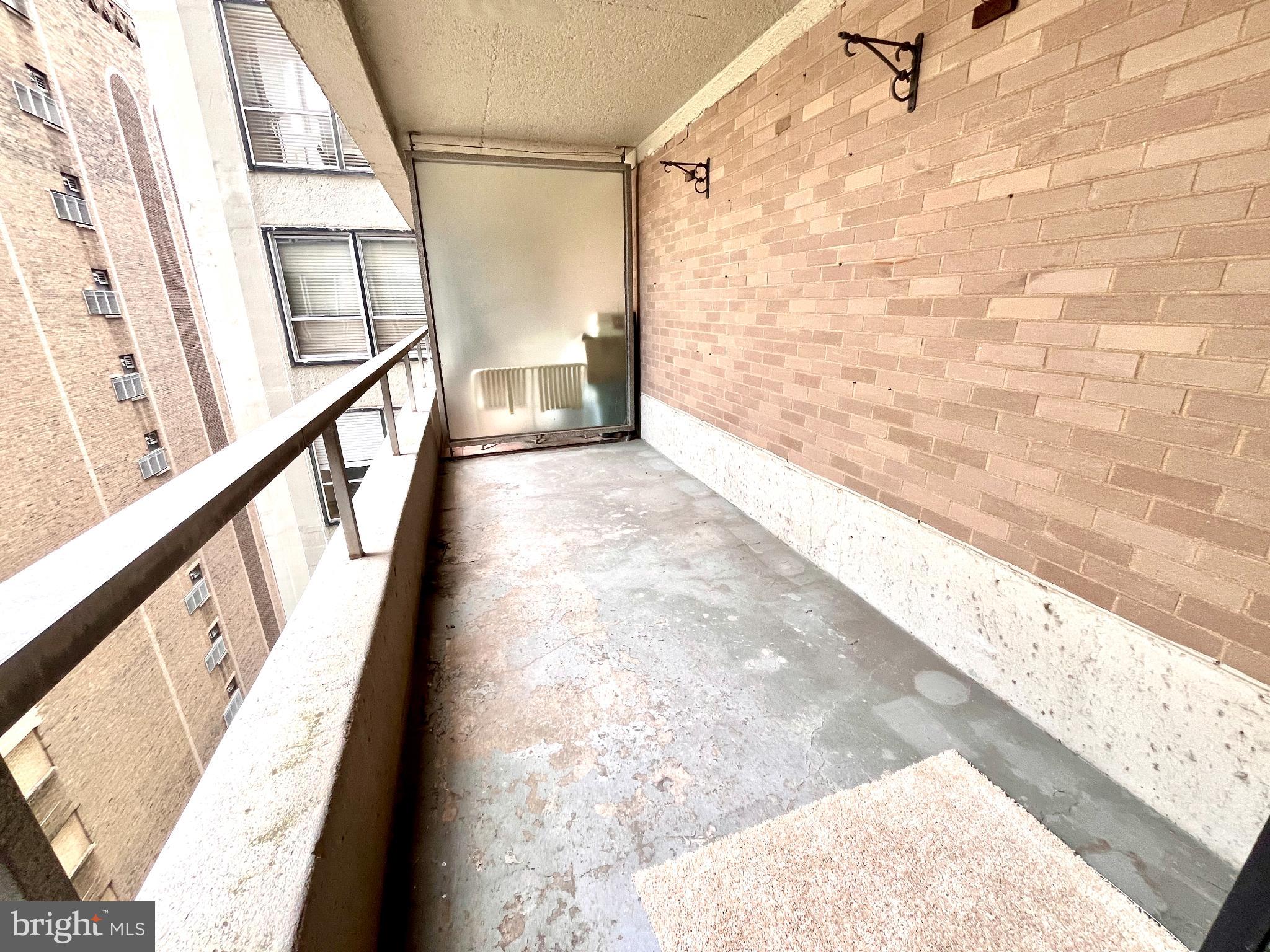 RITTENHOUSE SQUARE - Residential Lease