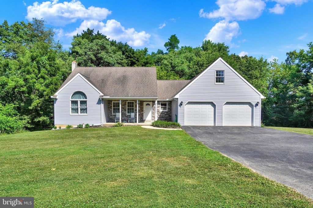 Photo of 176 Falmouth Road, BAINBRIDGE, PA 17502 (MLS # PALA2091150)