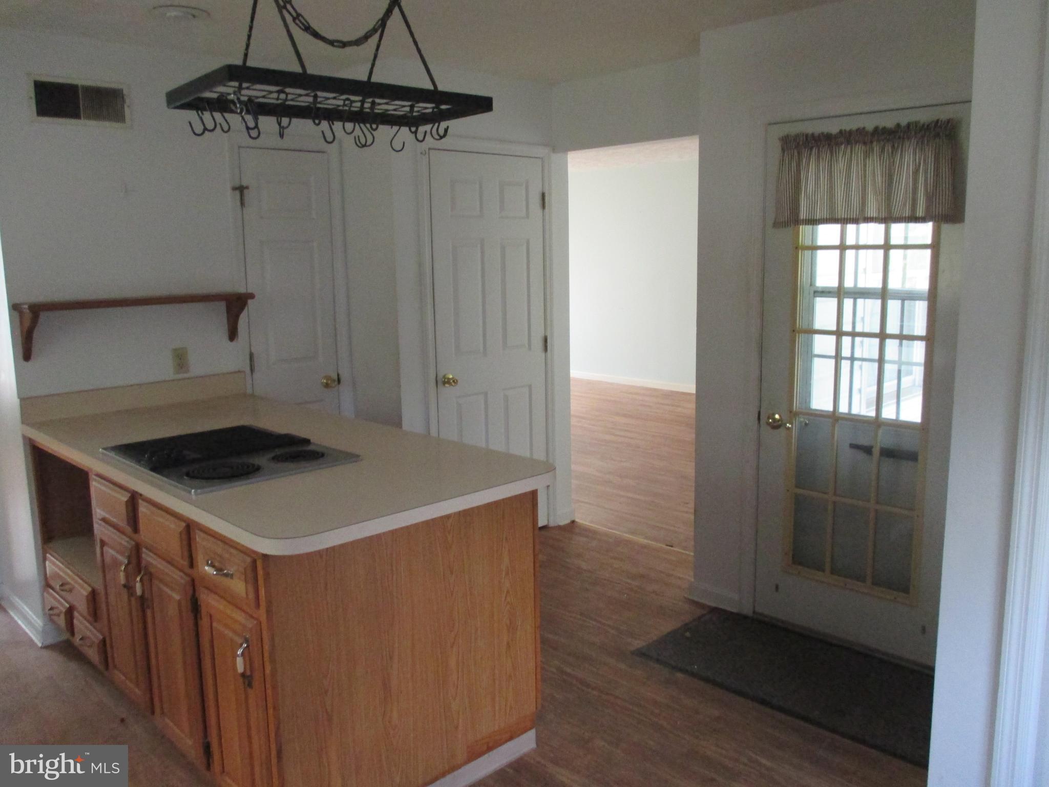 HEALY HEIGHTS - Residential