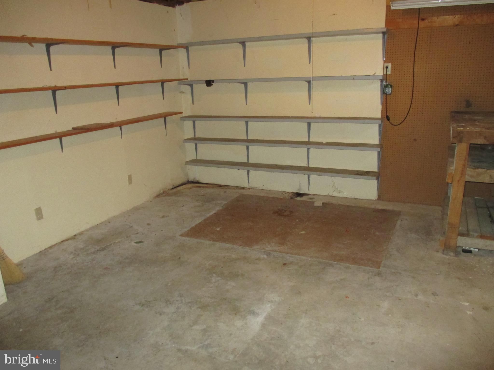 HEALY HEIGHTS - Residential