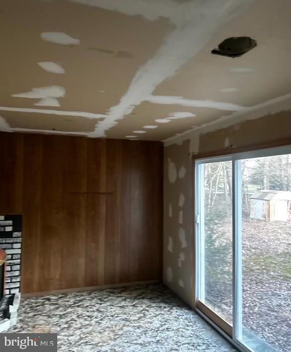 CARRINGTON - Residential