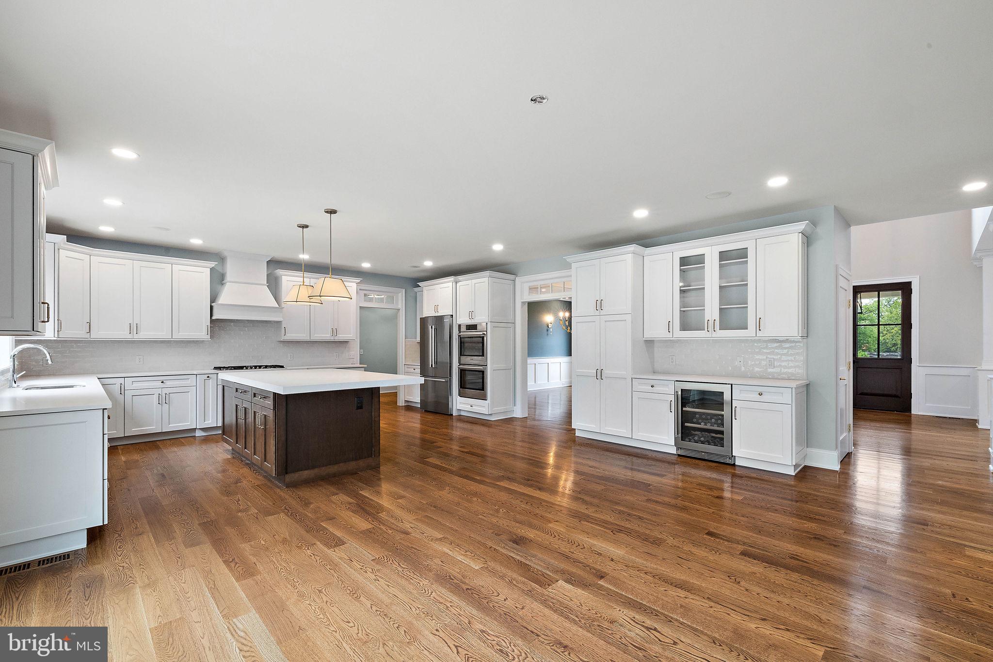 RED BARN FARMS - Residential