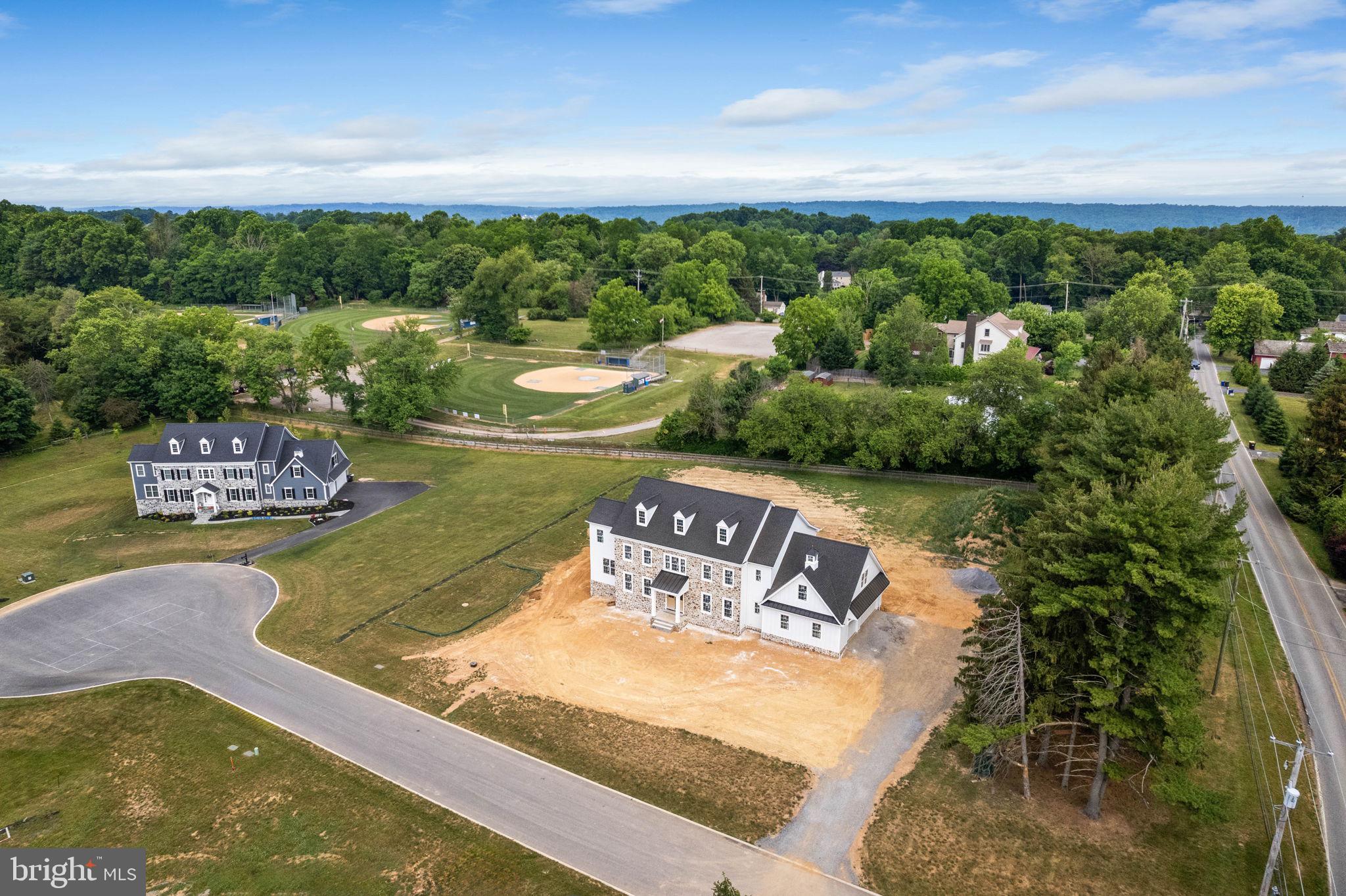 RED BARN FARMS - Residential