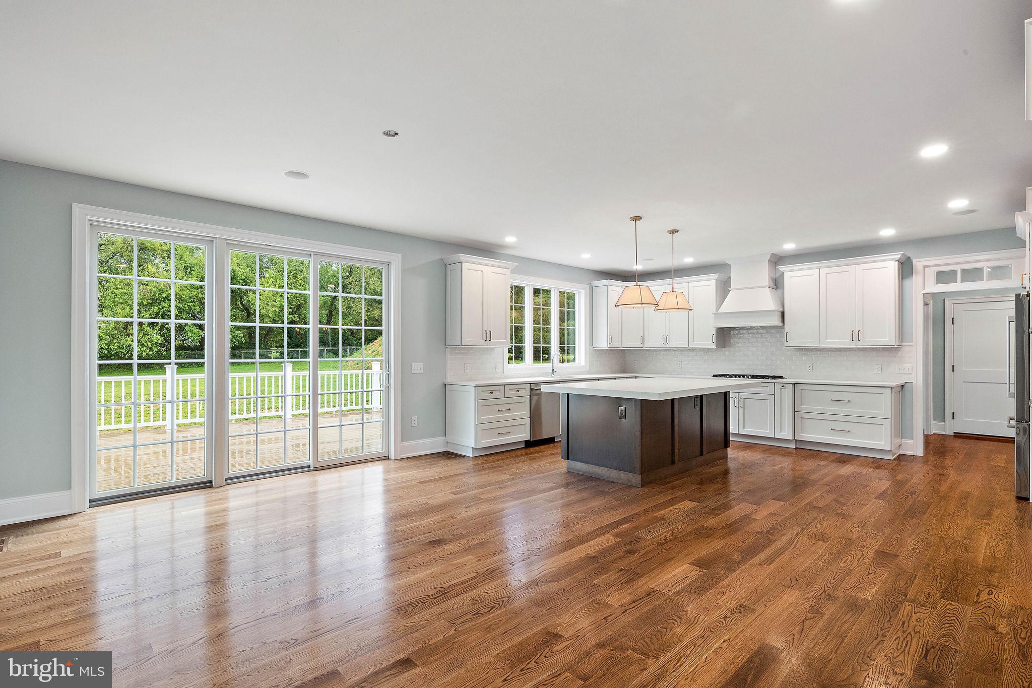 RED BARN FARMS - Residential