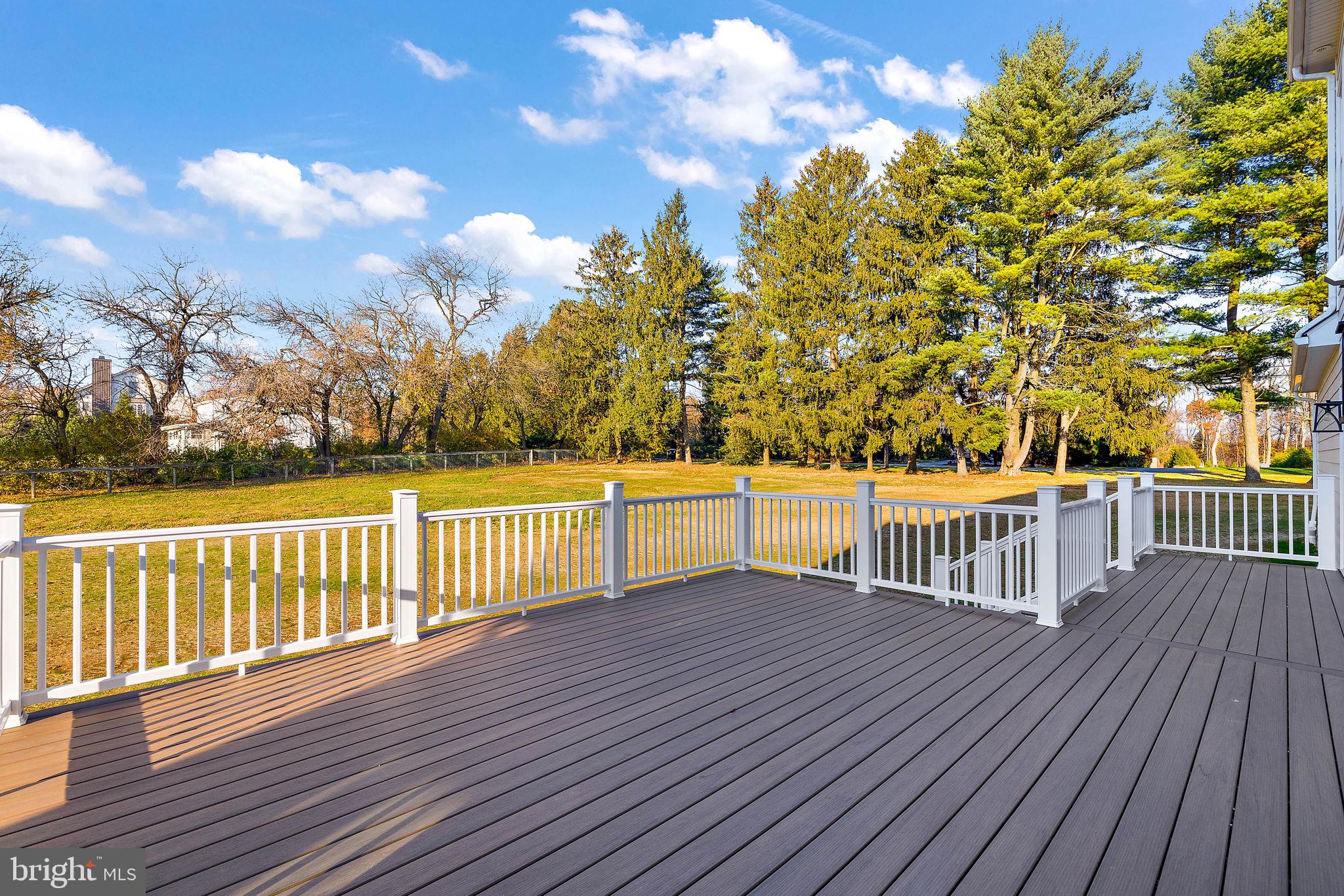 RED BARN FARMS - Residential