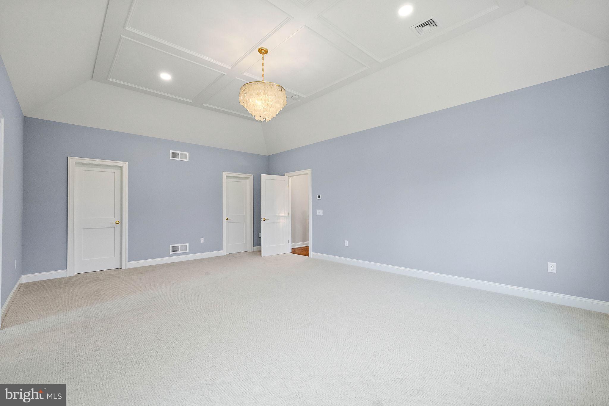 RED BARN FARMS - Residential