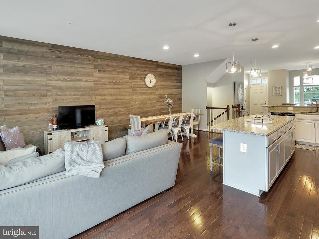 LANDSDALE - Residential