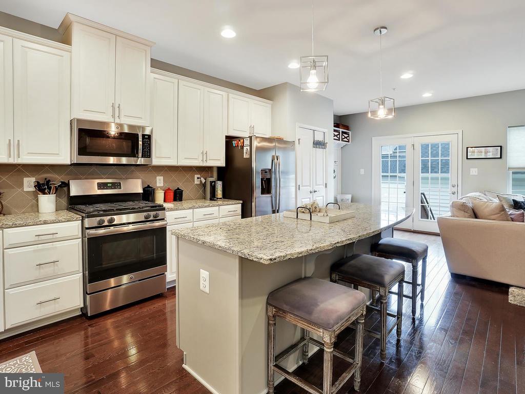 LANDSDALE - Residential