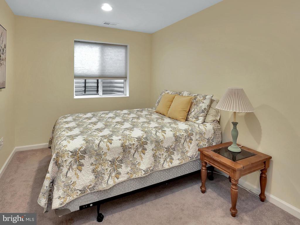 LANDSDALE - Residential