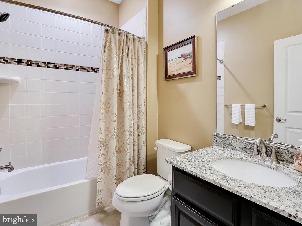 LANDSDALE - Residential