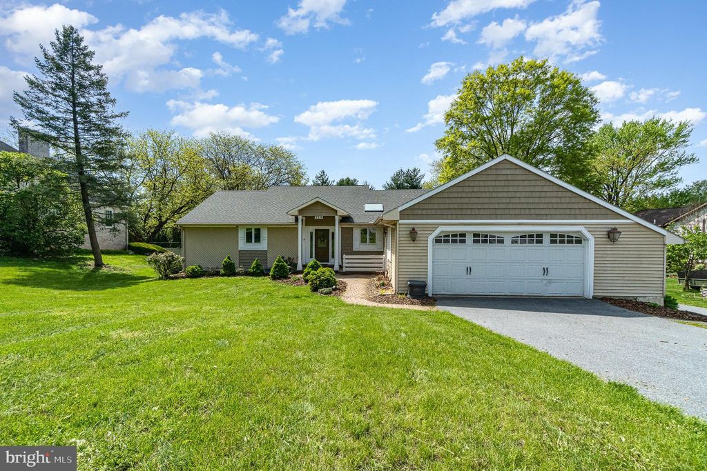 Photo of 264 Old Delp Road, LANCASTER, PA 17601 (MLS # PALA2069052)