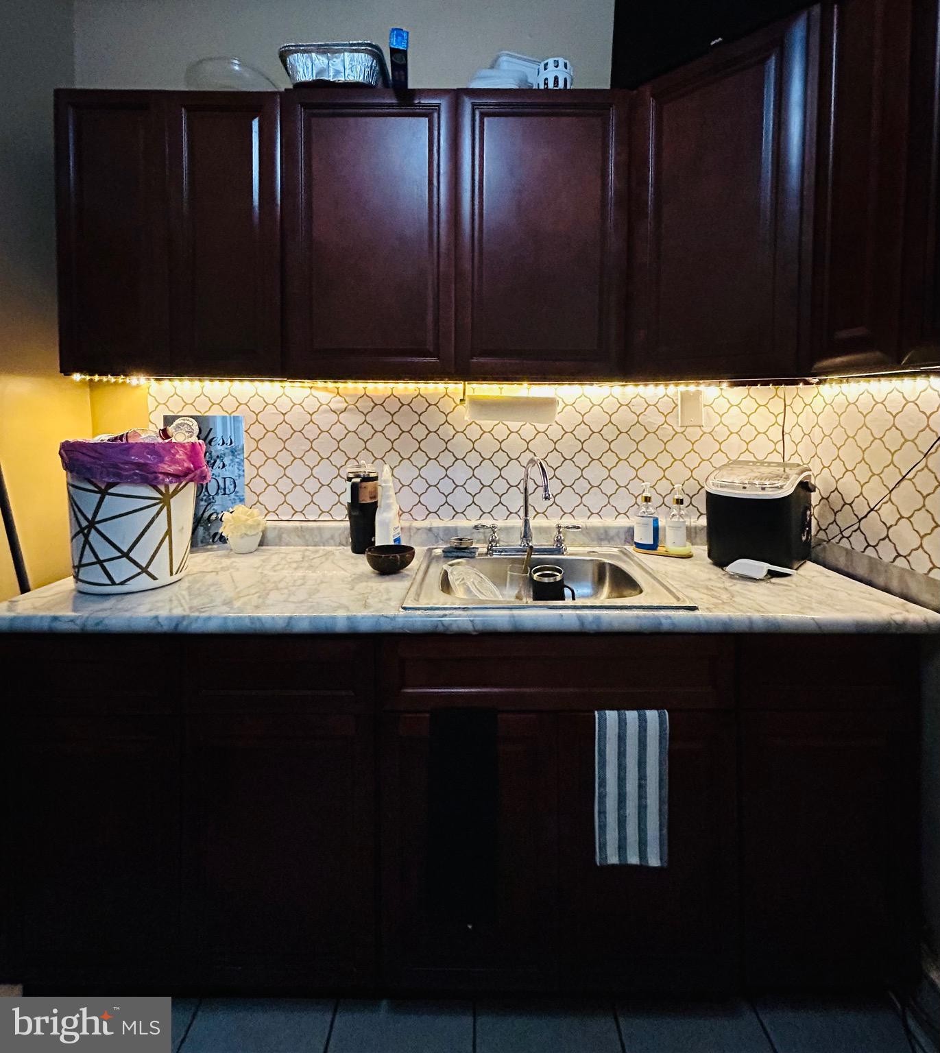 GERMANTOWN - Residential Income