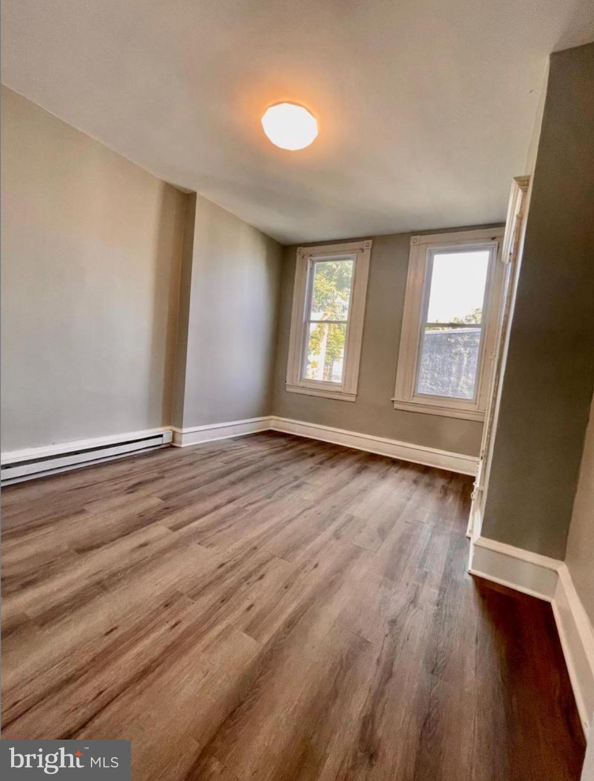 GERMANTOWN - Residential Income