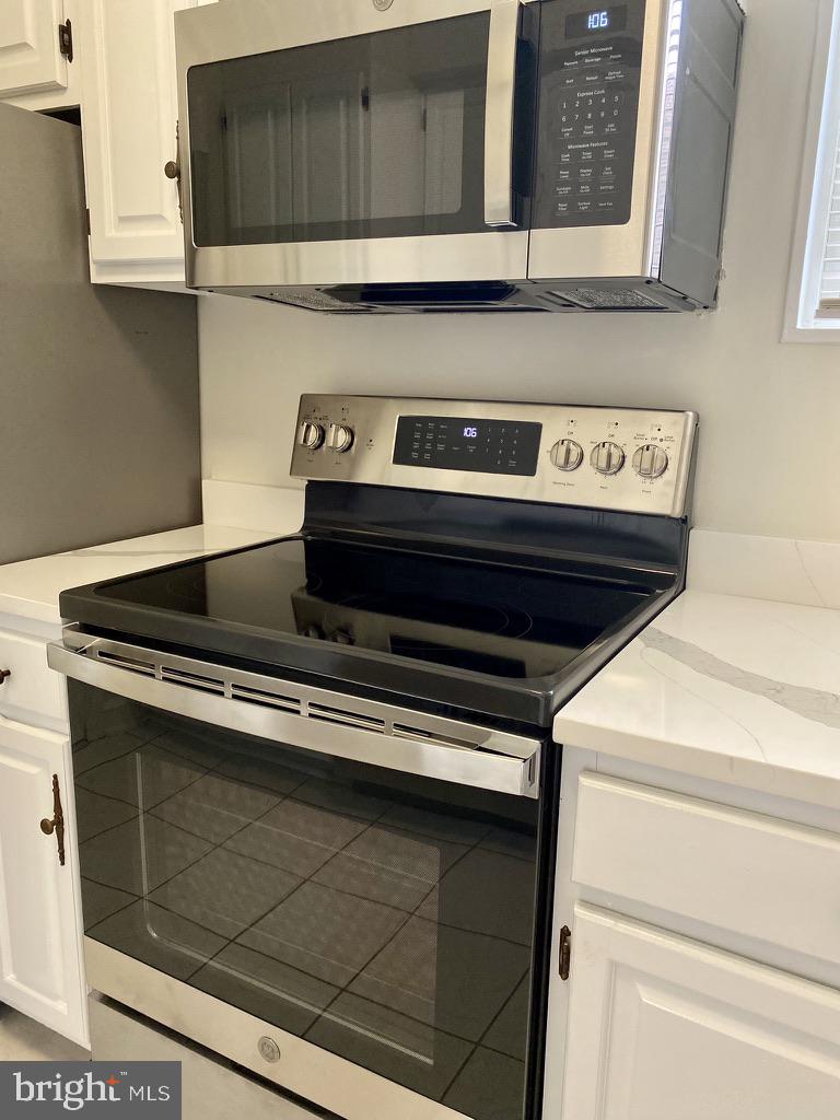 ROSEDALE PARK - Residential Lease