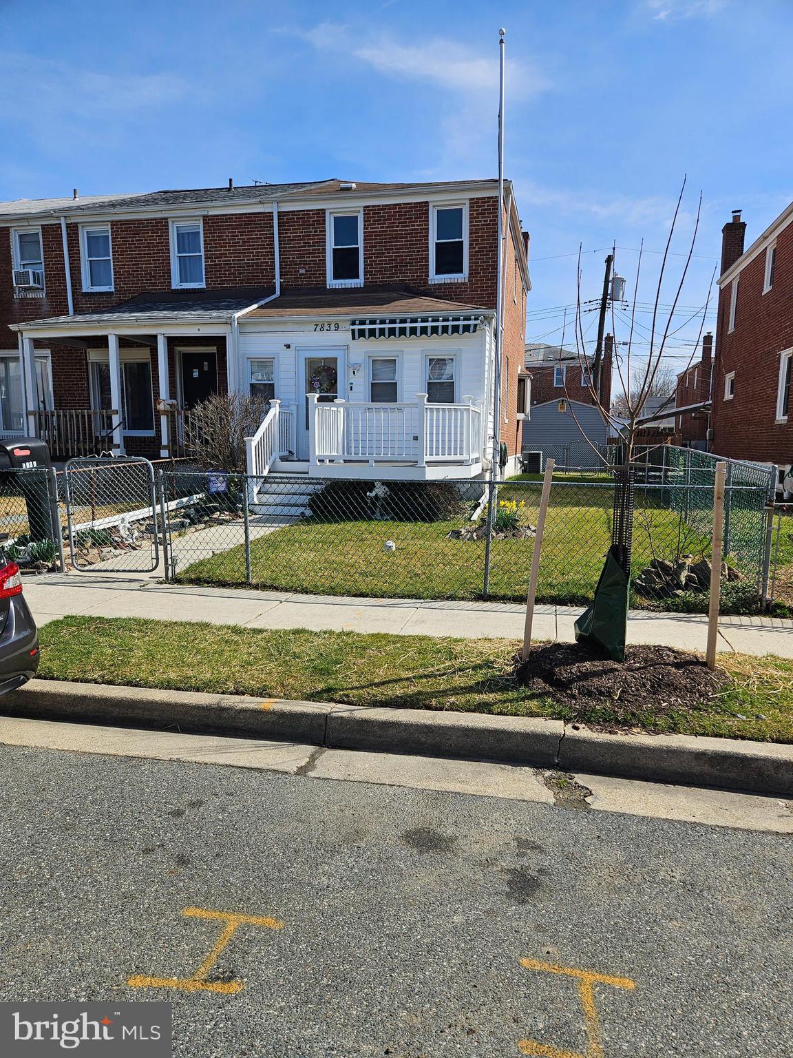 NORTH POINT VILLAGE - Residential