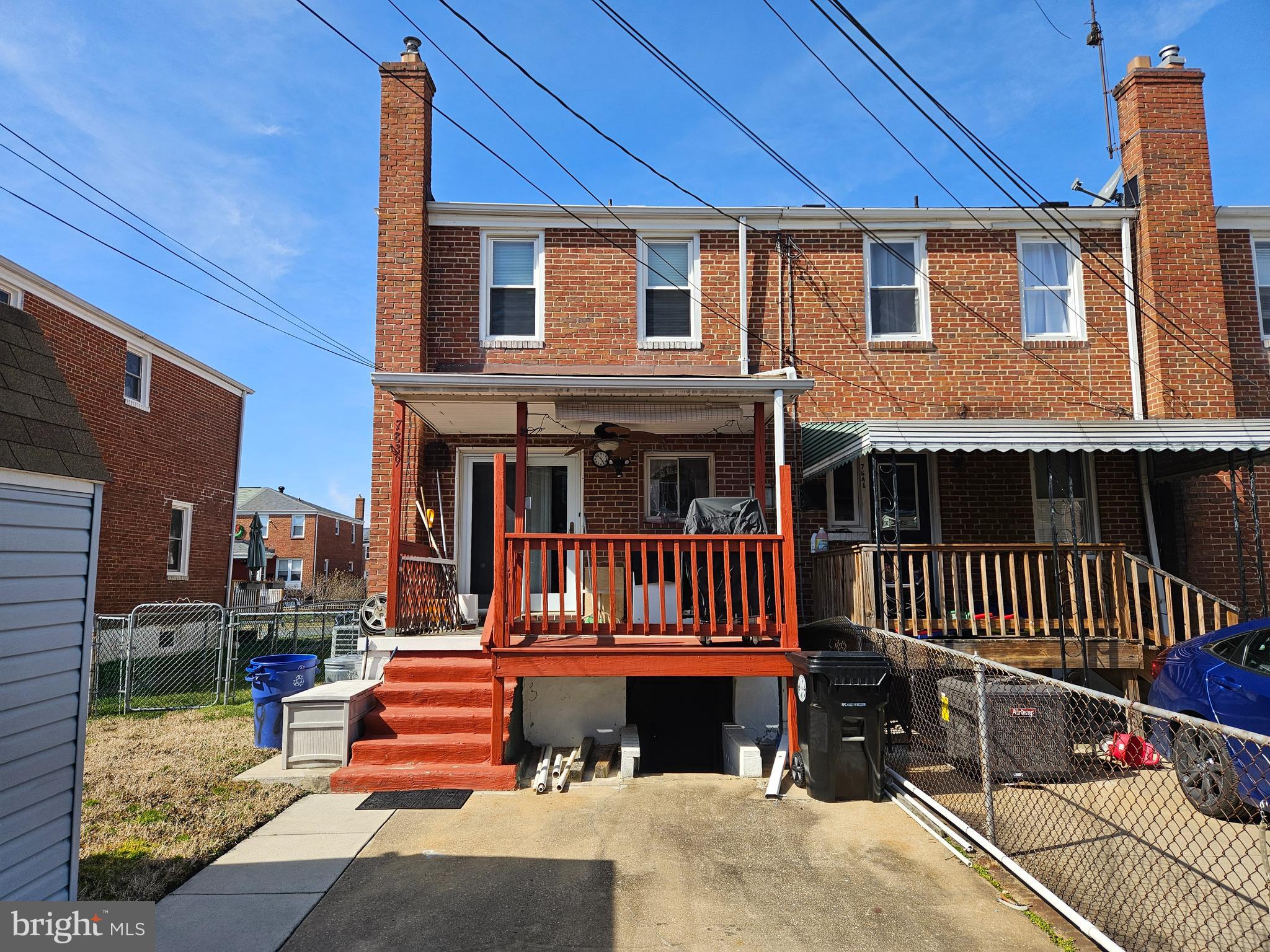 NORTH POINT VILLAGE - Residential