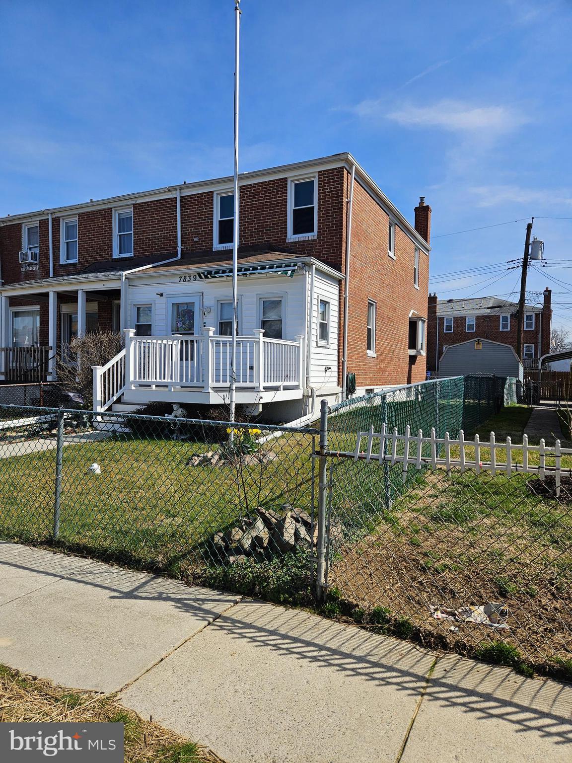 NORTH POINT VILLAGE - Residential