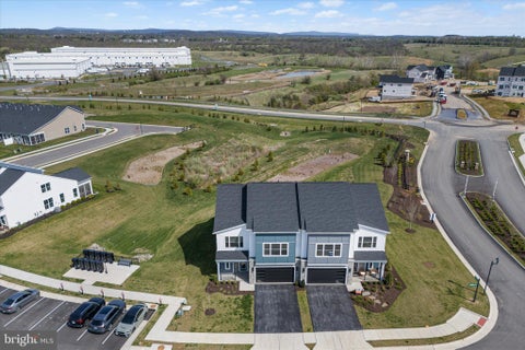 Townhouse For Sale - 104 Wagtail Lane<br/> WINCHESTER, VA 22603
