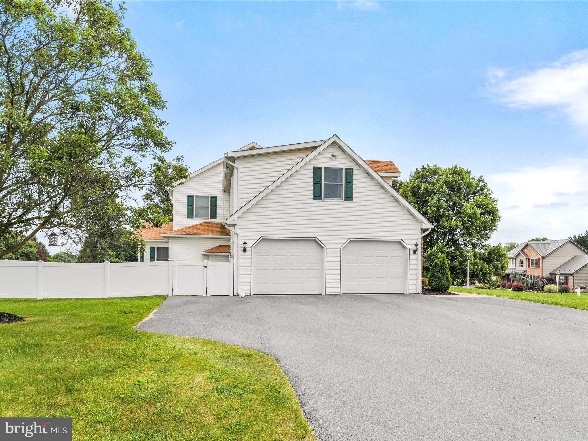 MELROSE MEADOWS - Residential