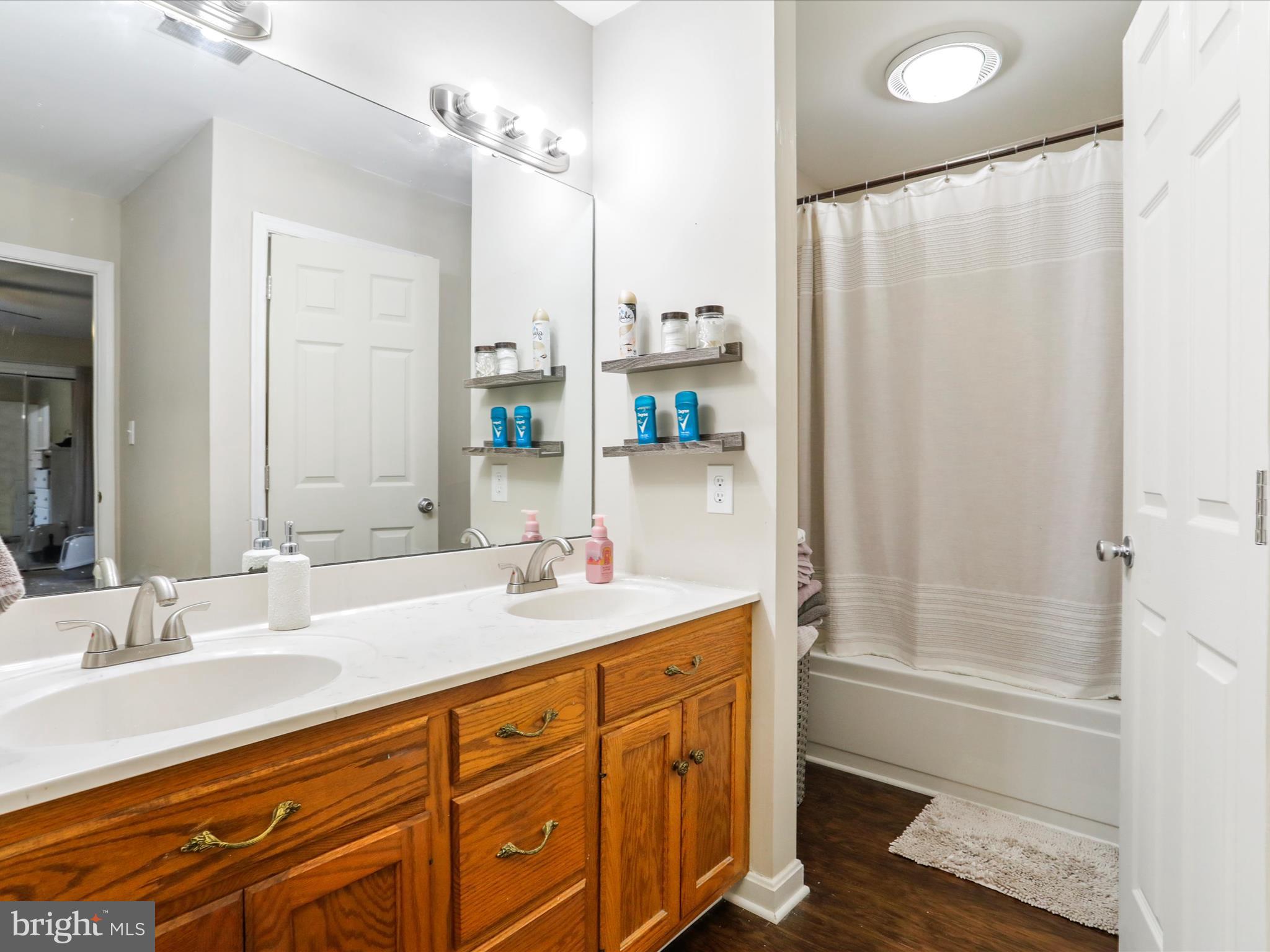 MELROSE MEADOWS - Residential