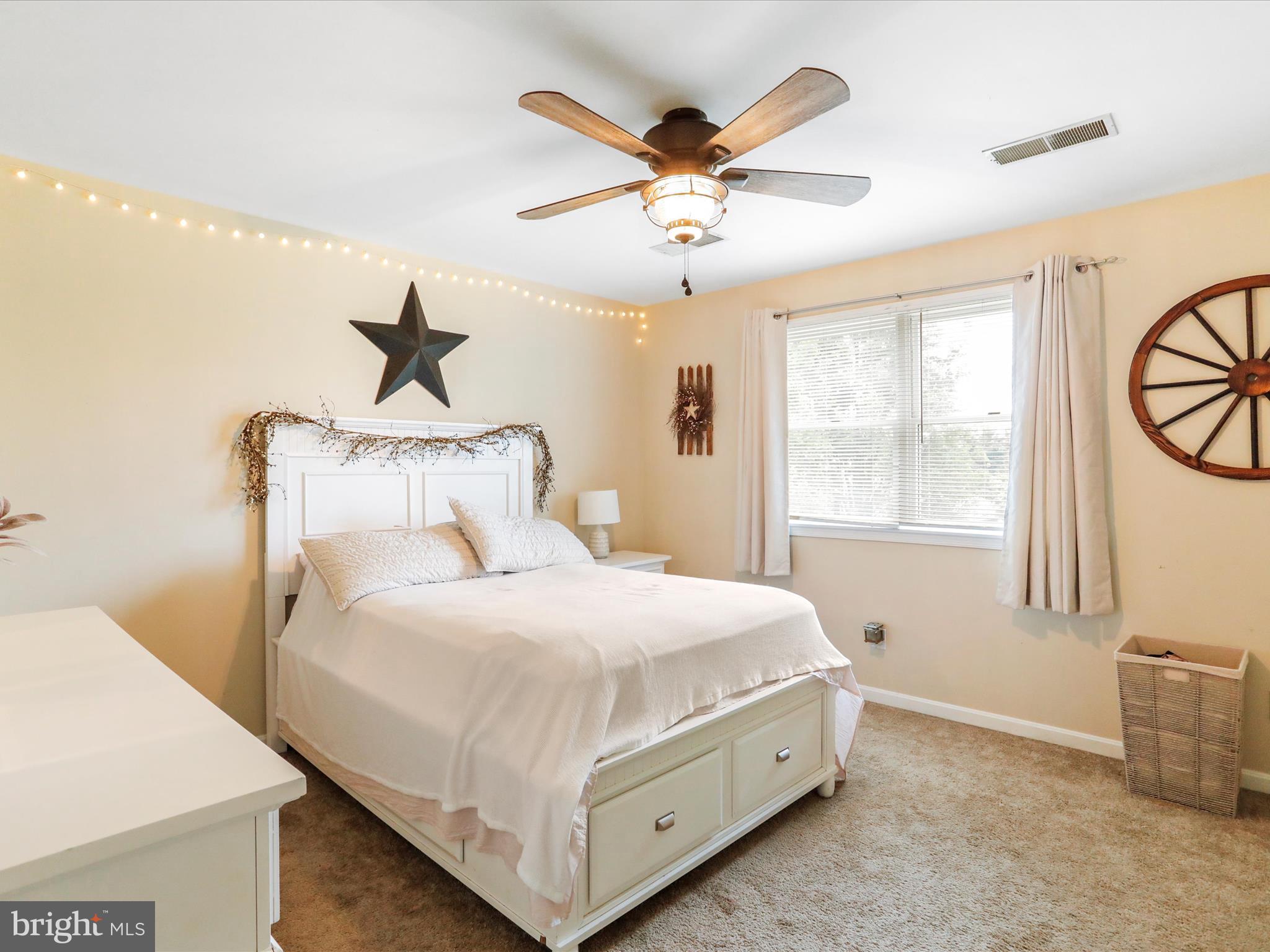 MELROSE MEADOWS - Residential