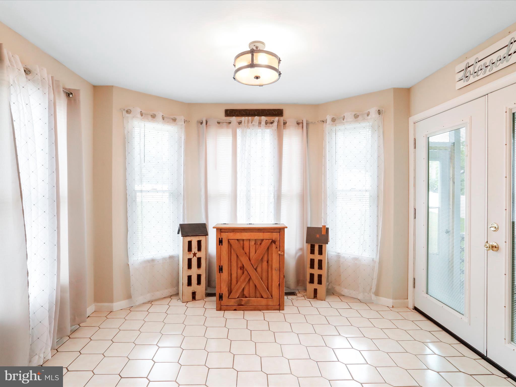 MELROSE MEADOWS - Residential