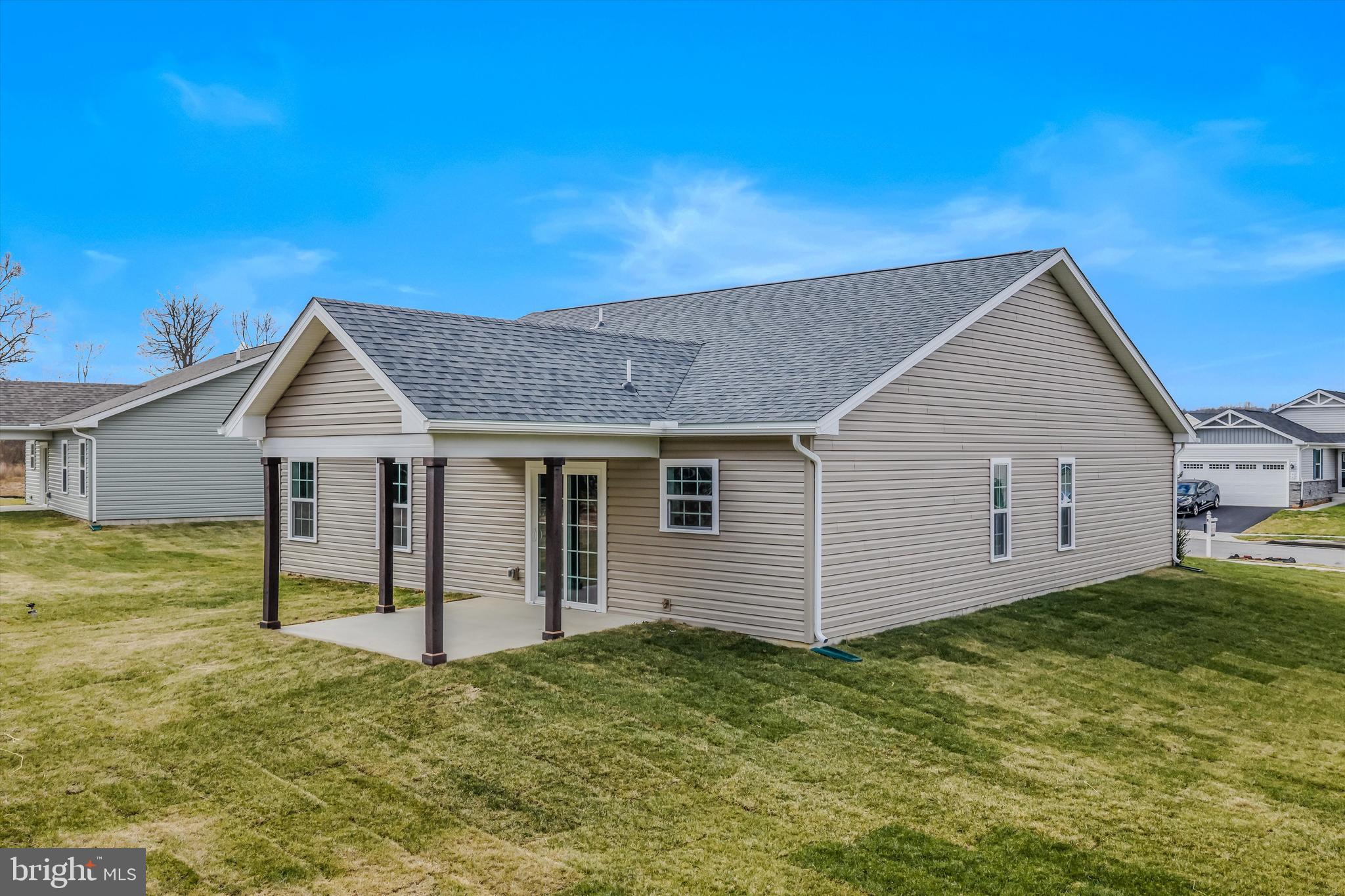 THE LAKES AT MARTINSBURG - Residential