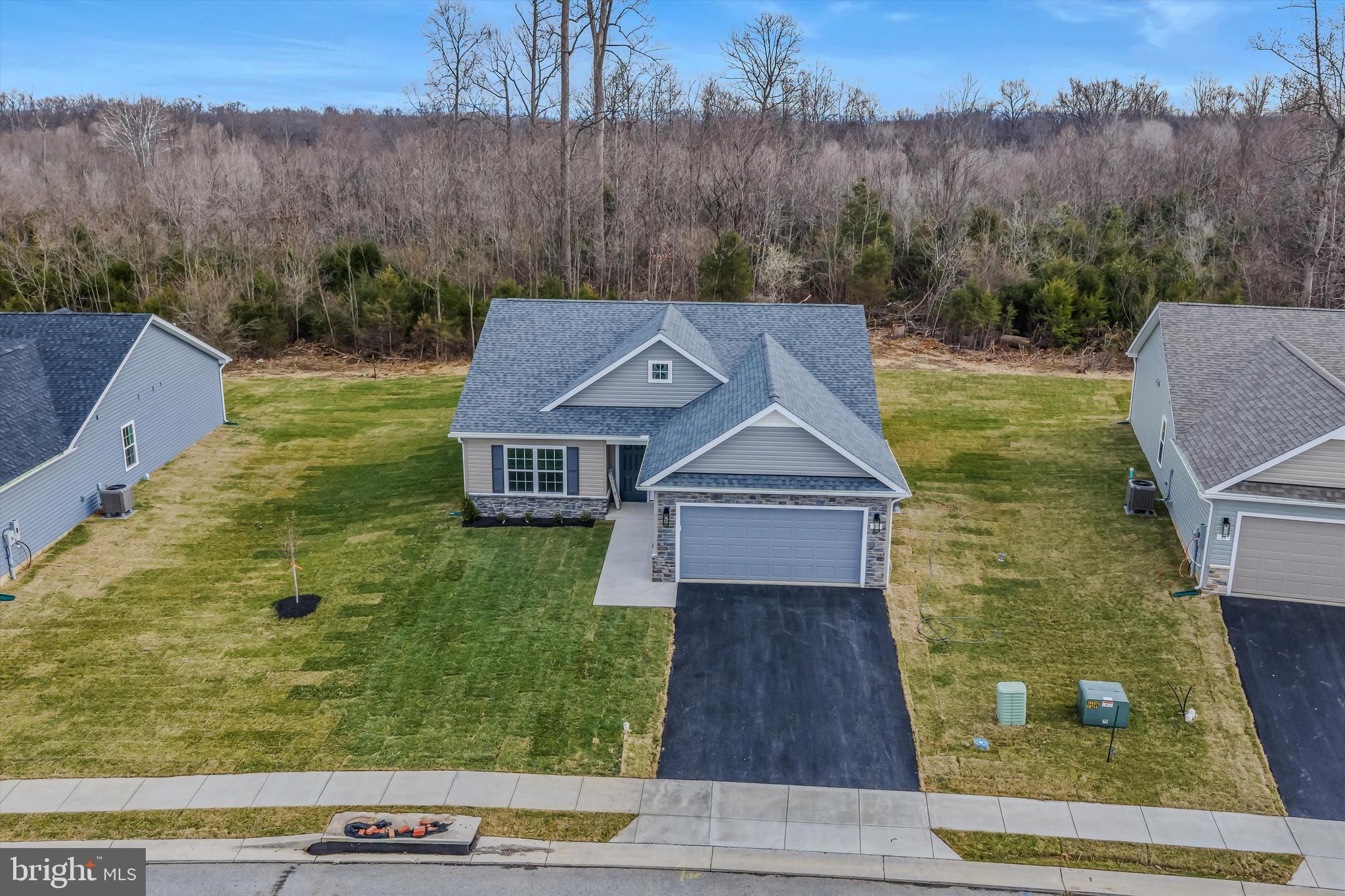 THE LAKES AT MARTINSBURG - Residential