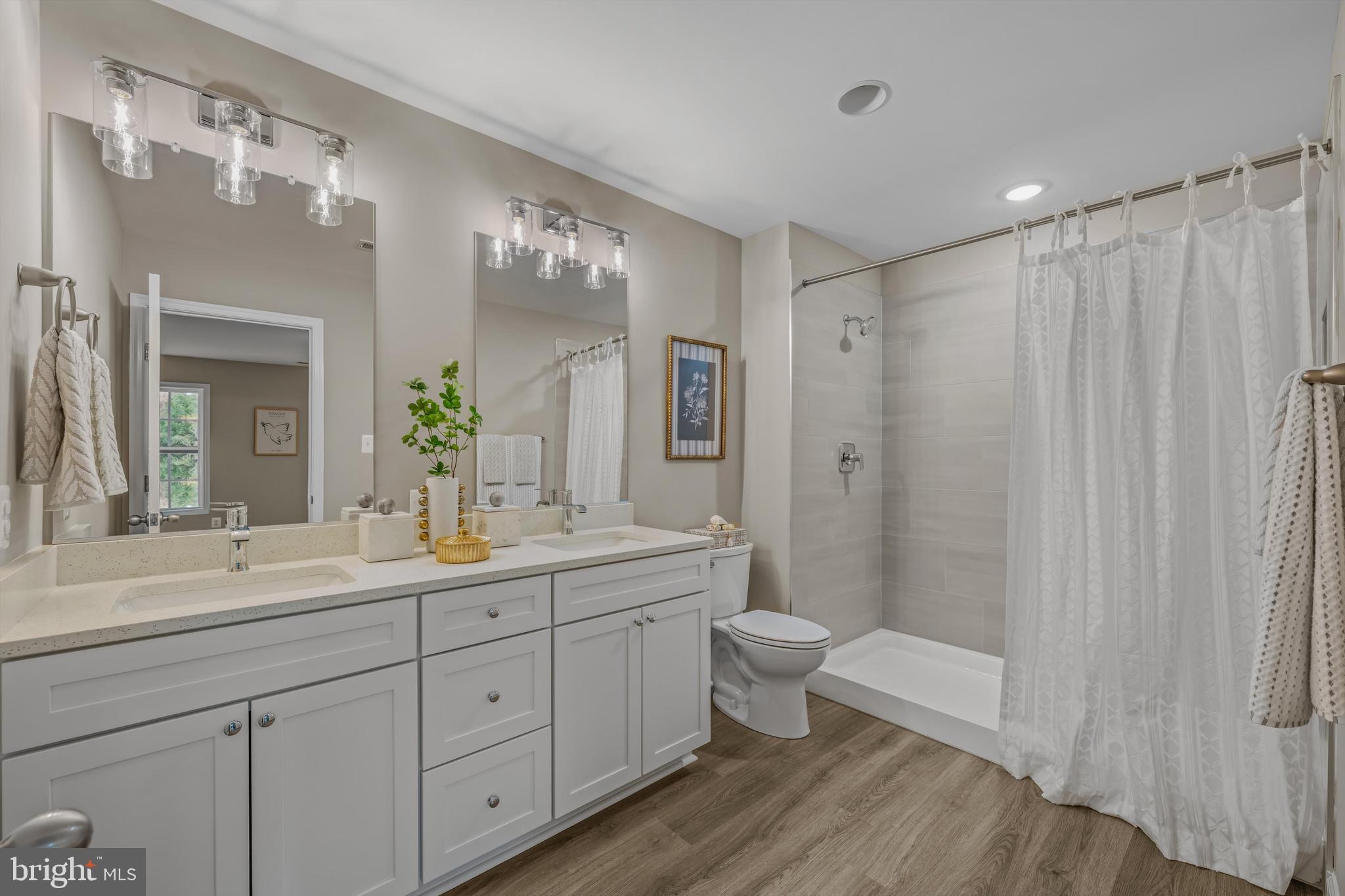 THE LAKES AT MARTINSBURG - Residential