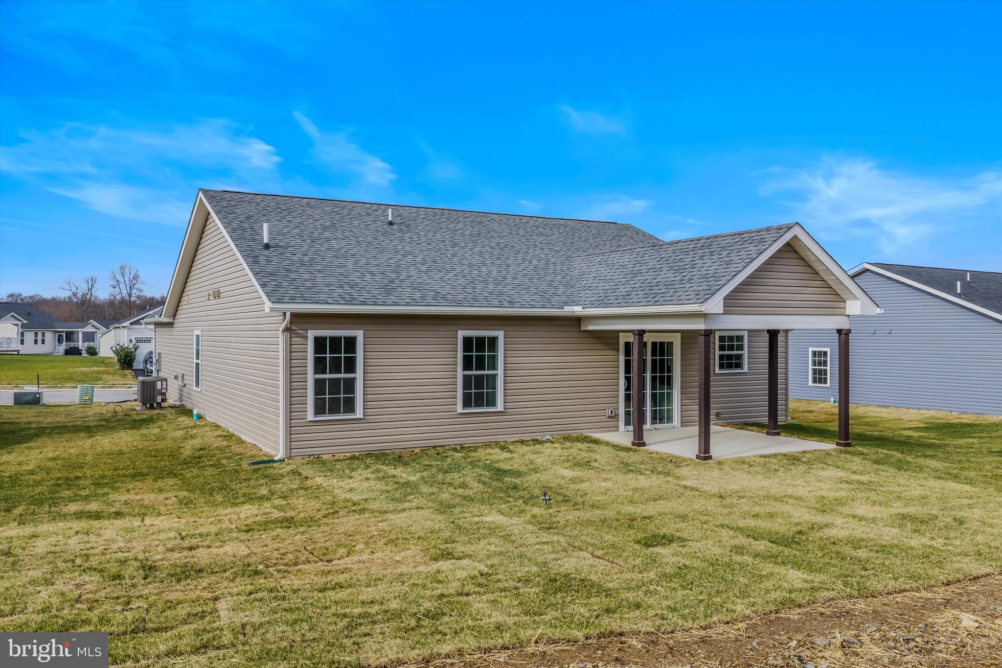 THE LAKES AT MARTINSBURG - Residential