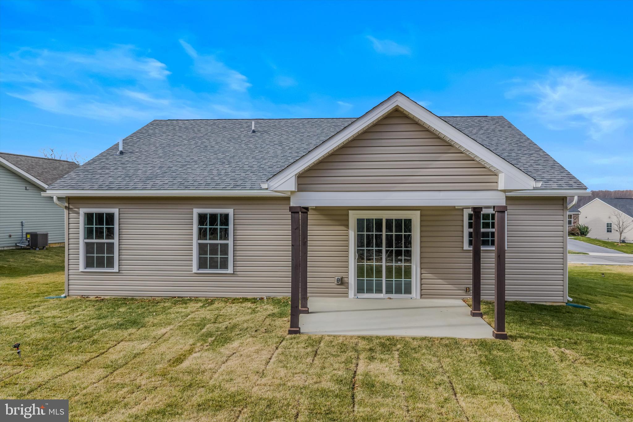 THE LAKES AT MARTINSBURG - Residential