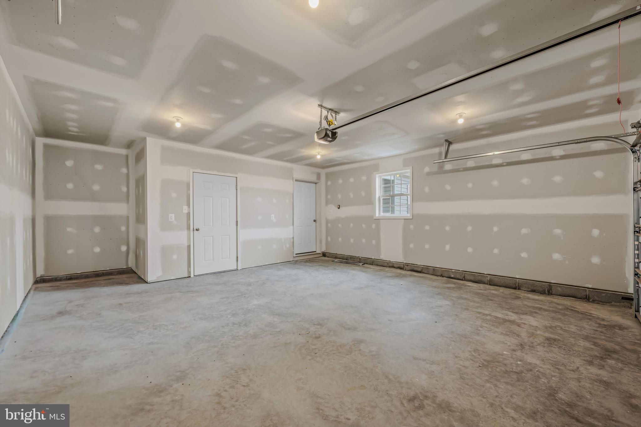 THE LAKES AT MARTINSBURG - Residential