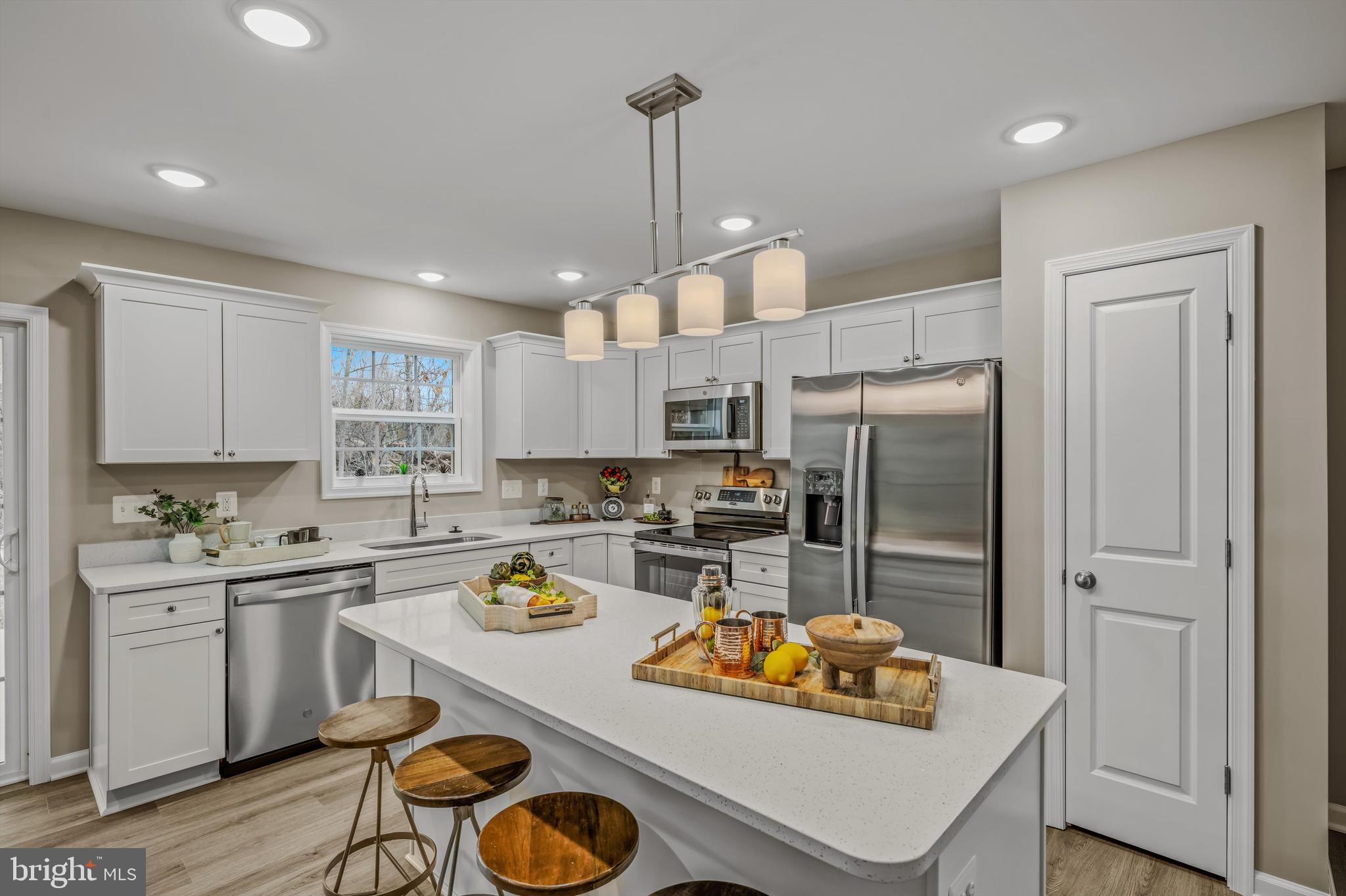 THE LAKES AT MARTINSBURG - Residential