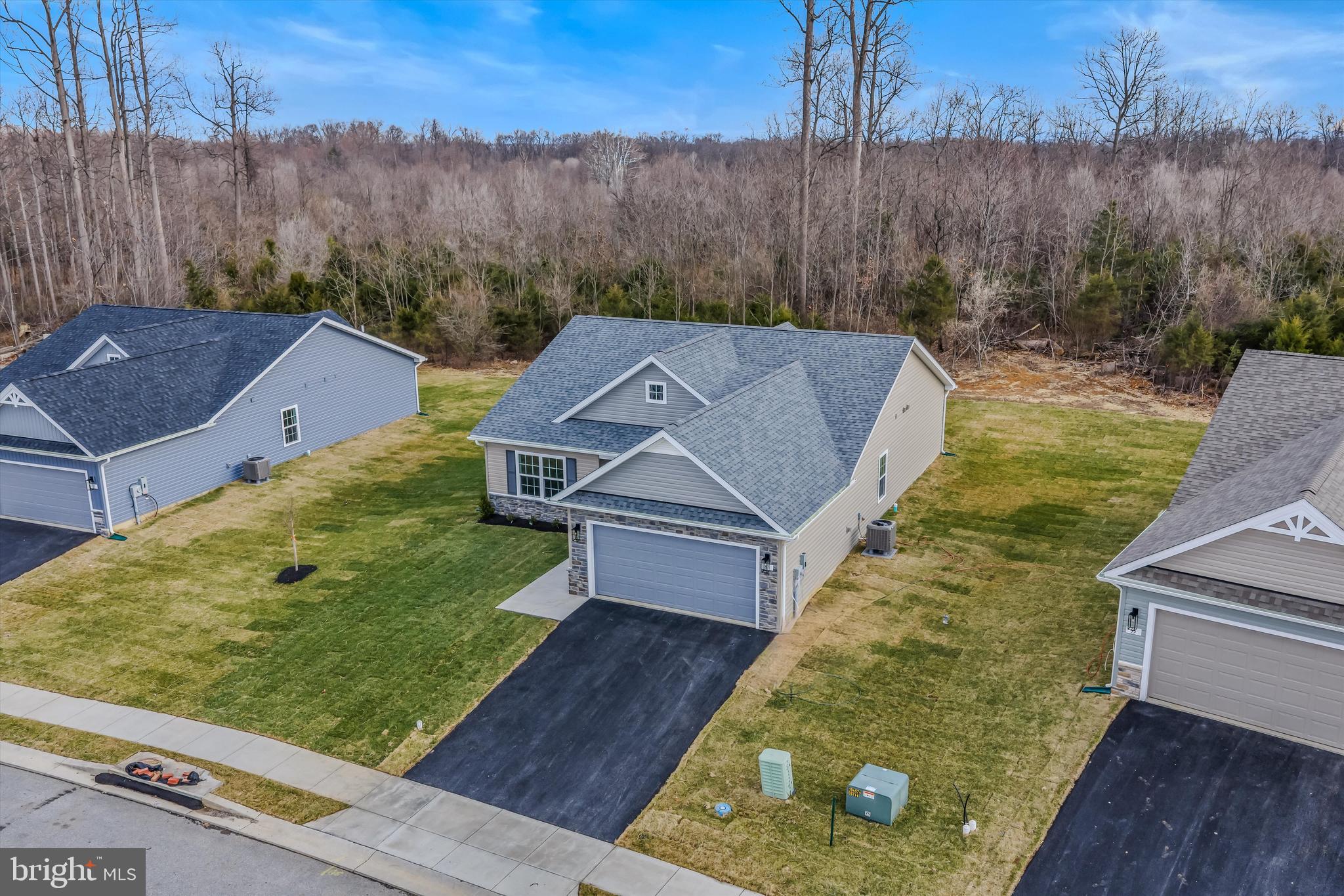 THE LAKES AT MARTINSBURG - Residential